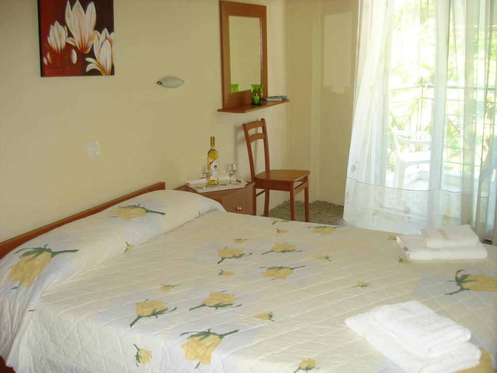 Anna Georgiou Apartment Skala Sotiros Luaran gambar